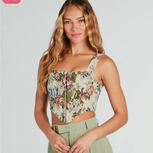 Windsor Floral Crop Top in Cream and Green - Picture 1 of 5